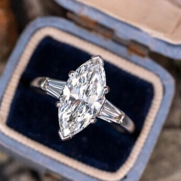 NWT GORGEOUS 925 sterling silver diamond 💍 ring - Picture 6 of 7